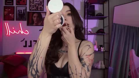 Amy Meow online show from November 17, 7:25 pm