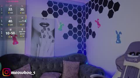 Aruz online show from April 6, 7:04 pm