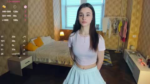 Julie online show from January 10, 9:03 am