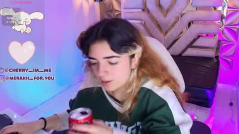    online show from November 20, 7:59 pm