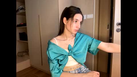 LEVA online show from May 14, 1:28 pm