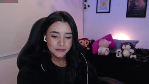 Snapshot of merilynwhithe_ chatting on October 2, 4:17 am Merilyn online show from October 2, 4:17 am