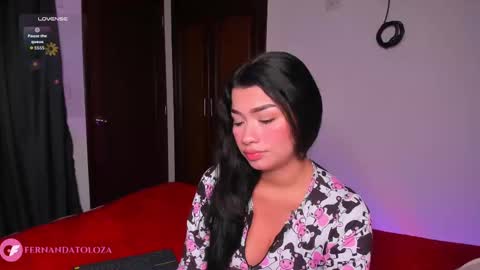 Snapshot of merlia_model chatting on October 12, 5:10 am instagram fernandatoloza01  online show from October 12, 5:10 am