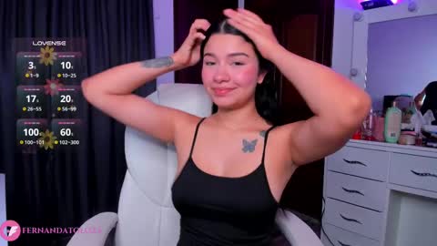 Snapshot of merlia_model chatting on September 15, 1:58 am instagram fernandatoloza01  online show from September 15, 1:58 am