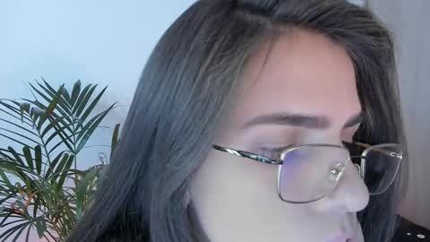 Meurif online show from March 1, 2:22 am