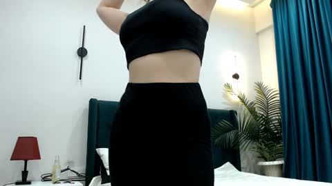 Mey  Kylie online show from January 6, 7:13 pm