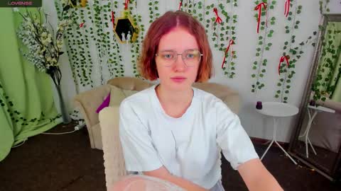 mia__mooore online show from February 18, 1:43 pm