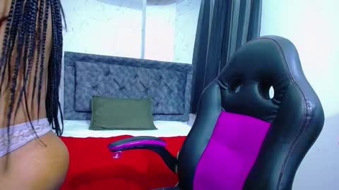  MIA online show from December 5, 2:51 pm