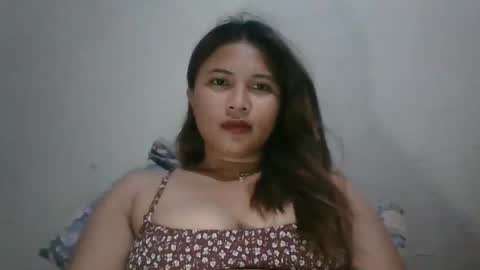 Snapshot of mia_bella04 chatting on January 22, 1:31 am mia_bella04 online show from January 22, 1:31 am