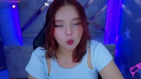 Mia online show from May 28, 1:31 pm