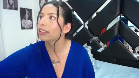 mia_garcia28 online show from January 8, 9:08 pm