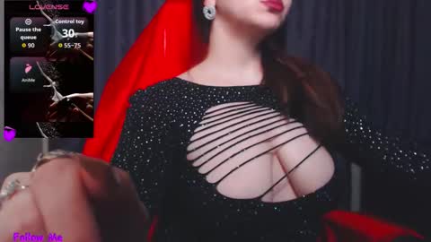 Snapshot of mia_joy8 chatting on October 23, 7:42 pm MiaJoy online show from October 23, 7:42 pm