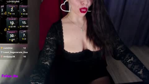 MiaJoy online show from April 3, 9:29 am