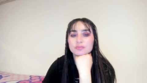 mia kaneee online show from November 25, 12:35 am