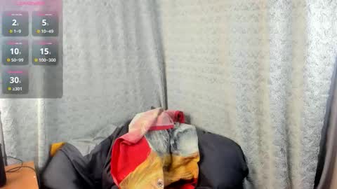 mia_lores online show from March 7, 9:27 am