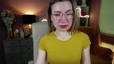 Mia online show from February 20, 8:06 am