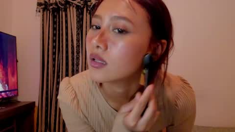 mia_miel69 online show from March 23, 3:34 am