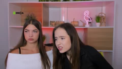 Snapshot of mia_moah chatting on October 14, 8:50 am mia_moah online show from October 14, 8:50 am