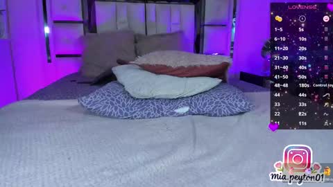 mia_peyton1 online show from February 12, 10:55 pm