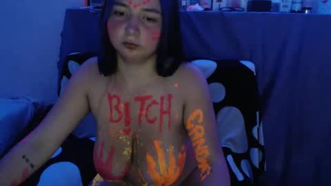 Snapshot of mia_smithl chatting on February 13, 2:23 am mia_smithl online show from February 13, 2:23 am