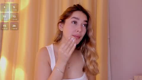 Mia White  online show from March 25, 1:14 pm