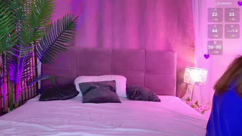 Miaa Peach online show from January 18, 9:34 pm