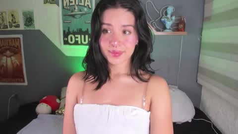 Snapshot of miaa_rose__ chatting on October 7, 2:16 am Miaa online show from October 7, 2:16 am