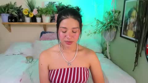 Snapshot of miaa_rose__ chatting on September 9, 2:44 am Miaa online show from September 9, 2:44 am