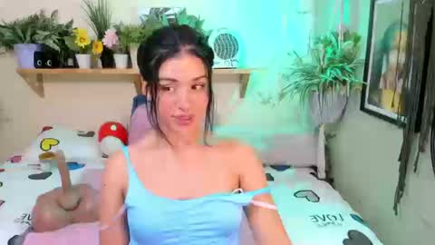 Snapshot of miaa_rose__ chatting on September 22, 9:35 pm Miaa online show from September 22, 9:35 pm