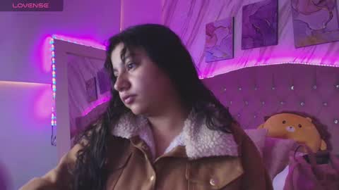 miaa_smiith1 online show from December 2, 11:44 am