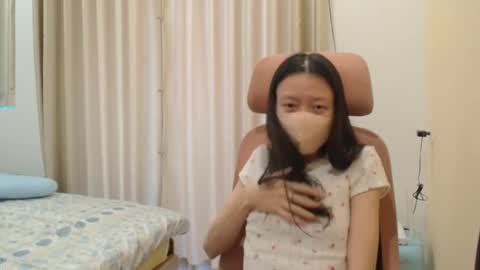 miahchan68 online show from March 21, 6:40 am