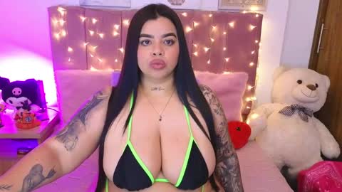 Miah Joness online show from April 6, 10:33 pm