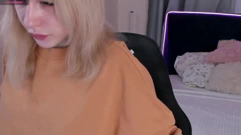 miakimiko online show from April 18, 2:14 am