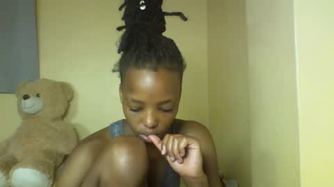 Muffin online show from January 10, 11:31 pm