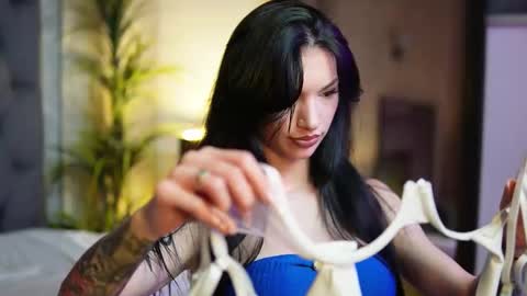  Miami  online show from November 17, 7:47 pm