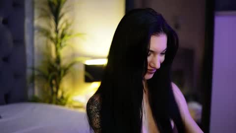  Miami  online show from November 23, 7:15 pm