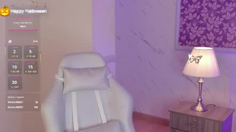 Mia   -5 7001400 Follow  online show from November 2, 3:15 pm