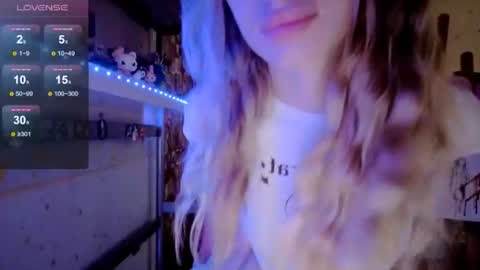 MiaMoon online show from July 2, 5:02 am
