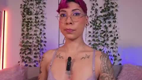 Mia Morgann online show from March 4, 10:00 am