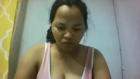 miarii online show from December 22, 11:46 am