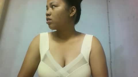 miarii online show from December 15, 4:50 am