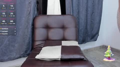 Mia Milf online show from November 13, 1:37 am