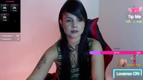 miarobinn_ online show from November 11, 12:35 pm