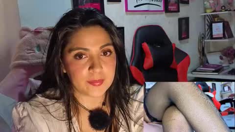 MiaHancock online show from March 9, 5:32 am