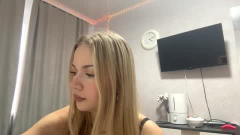 Milana online show from February 12, 12:29 pm