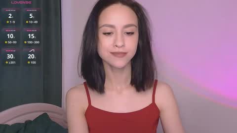 Mia online show from October 15, 7:00 am