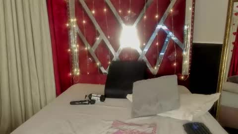 micaelahott_ online show from March 22, 8:53 am