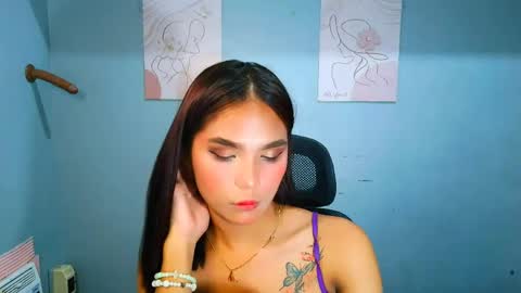 micahotasian online show from May 30, 4:54 am