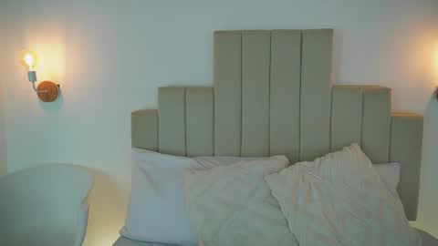 Michael Walkerr online show from October 29, 7:49 pm