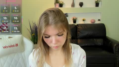 michafox online show from April 1, 1:41 pm